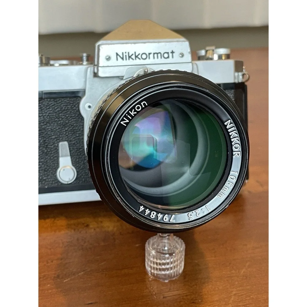 Nikkormat‎ FTN Camera + Nikon 105 mm 1:2.5 Lens